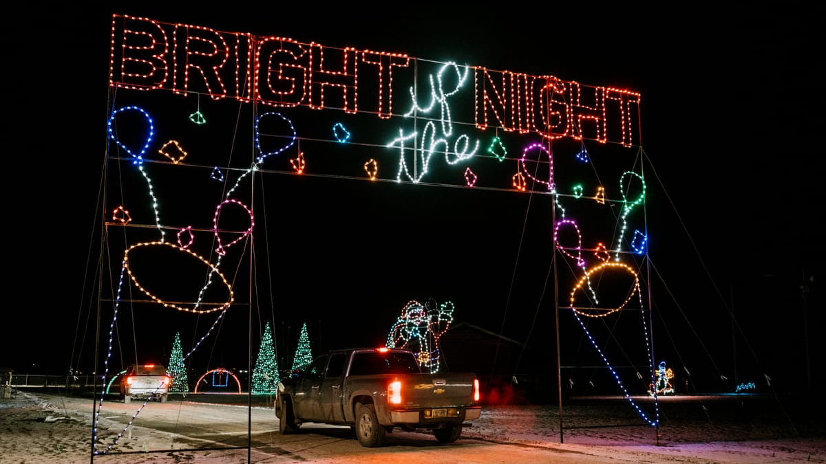 What to do this weekend in Mat-Su (Nov. 27-30): Holiday cheer, bazaars, food & fun